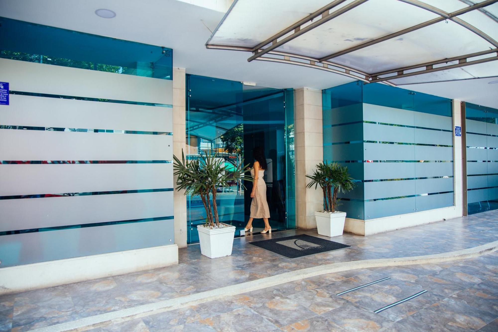 Hotel Plaza Las Americas Калі Екстер'єр фото